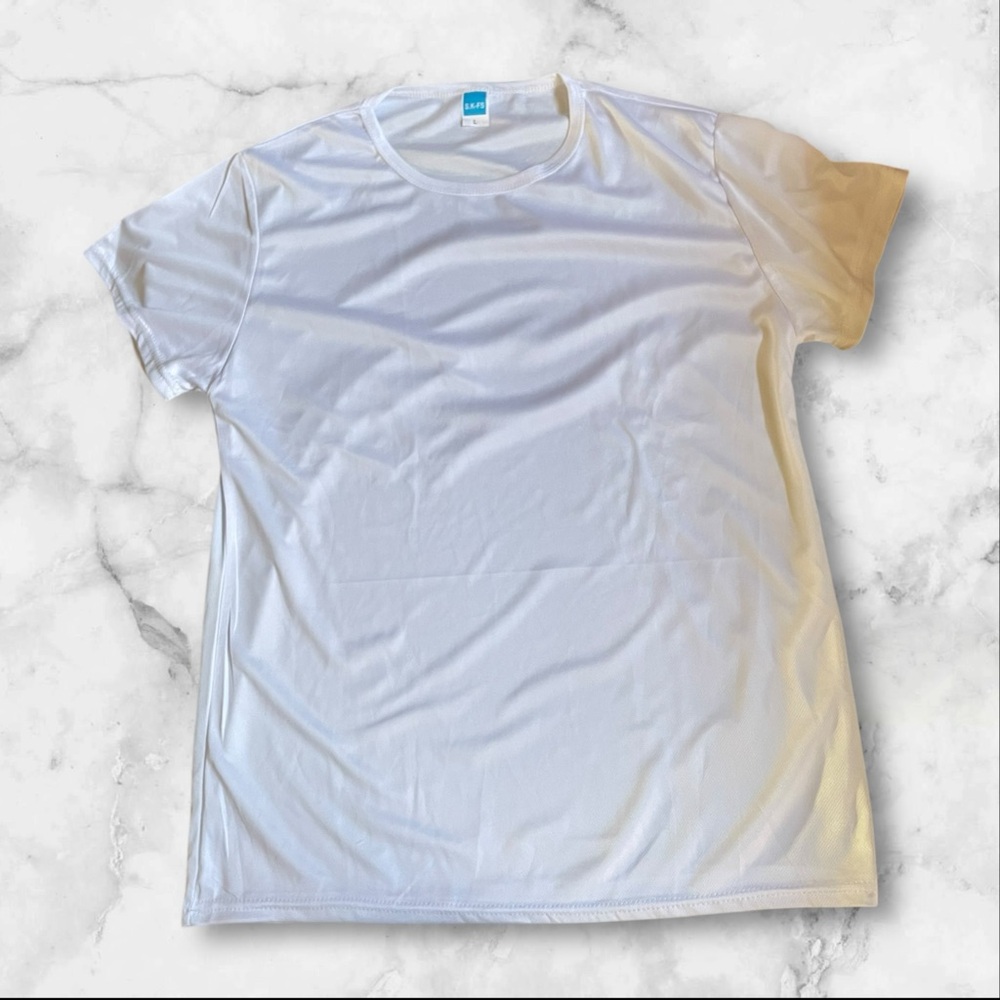NEW Moisture Wicking Men’s Summer White Short Sleeve Crew Neck Tee NWOT